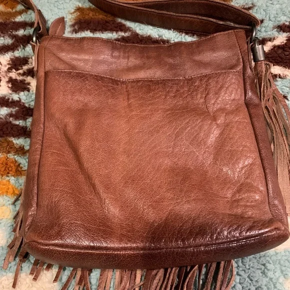 STS Ranchwear Cowhide Crossbody - Picture 4 of 11